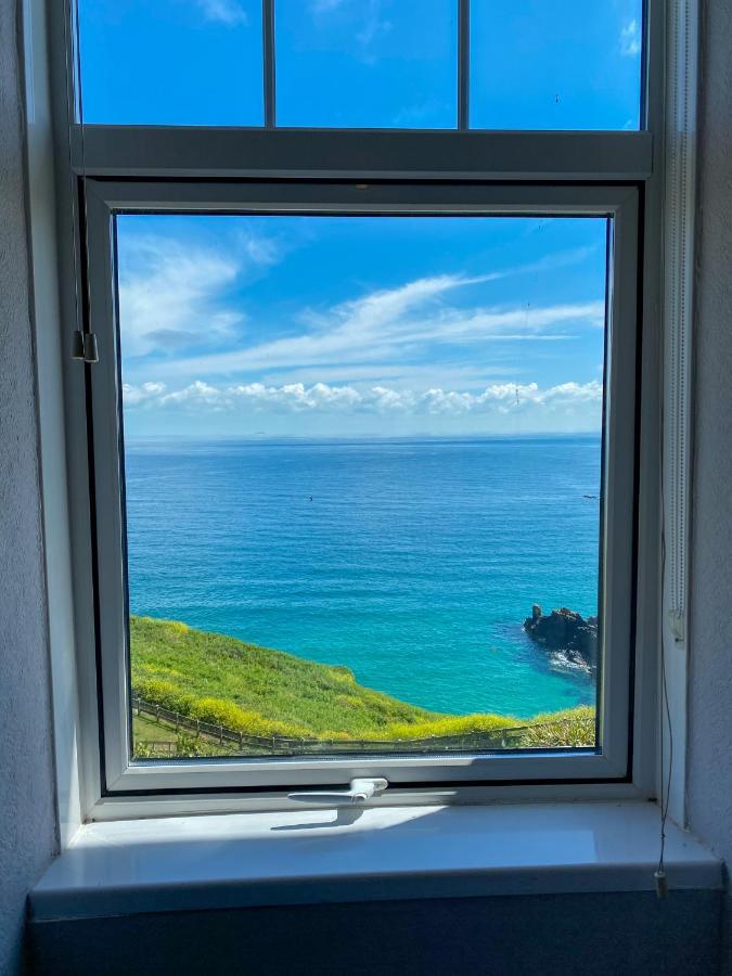 Housel Bay Hotel Lizard Exterior foto